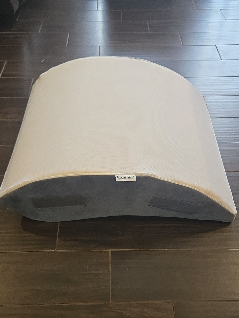 Lunix Bamboo Memory Foam Bed Wedge Pillow - Picture 2 of 5